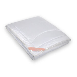 topla odeja cirrusfil medium