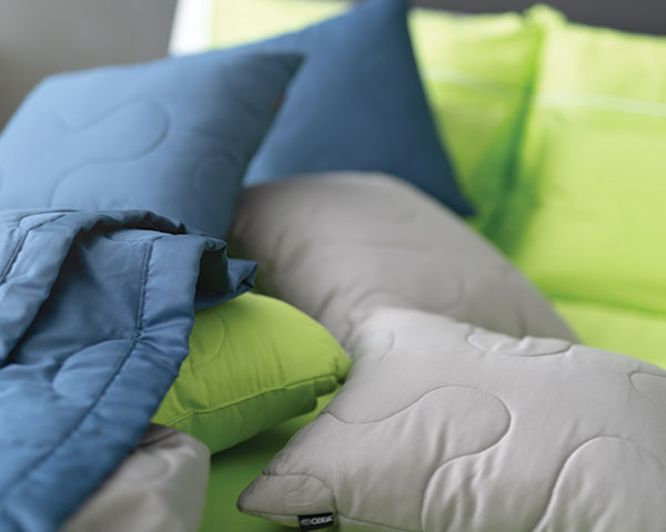 posteljnina basic zelena modra profilna 1