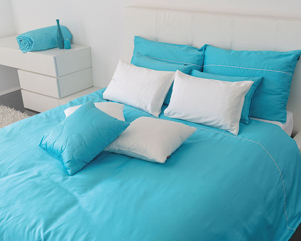 posteljnina basic turkizna profilna 2