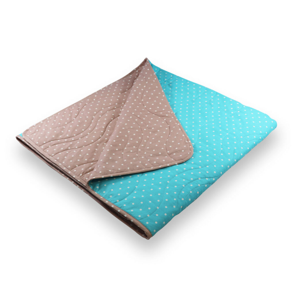 poletna odeja pikapoka turkizna 13