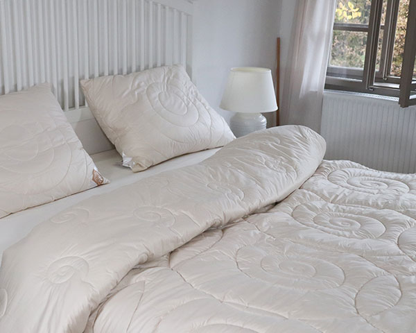 vzglavnik merinofil medium 46