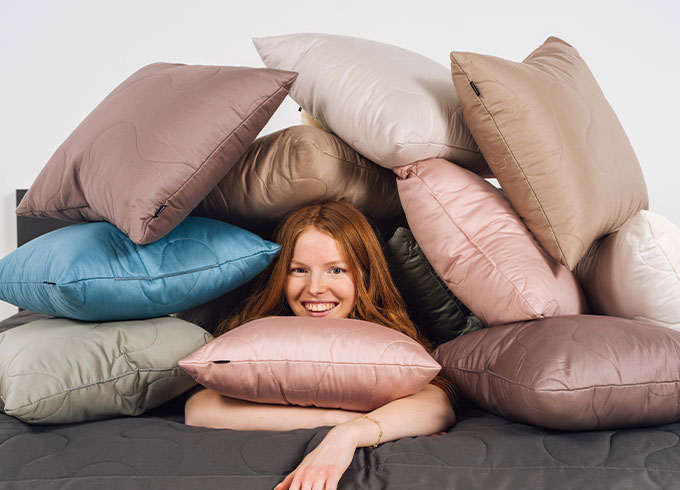 okrasni vzglavniki bali