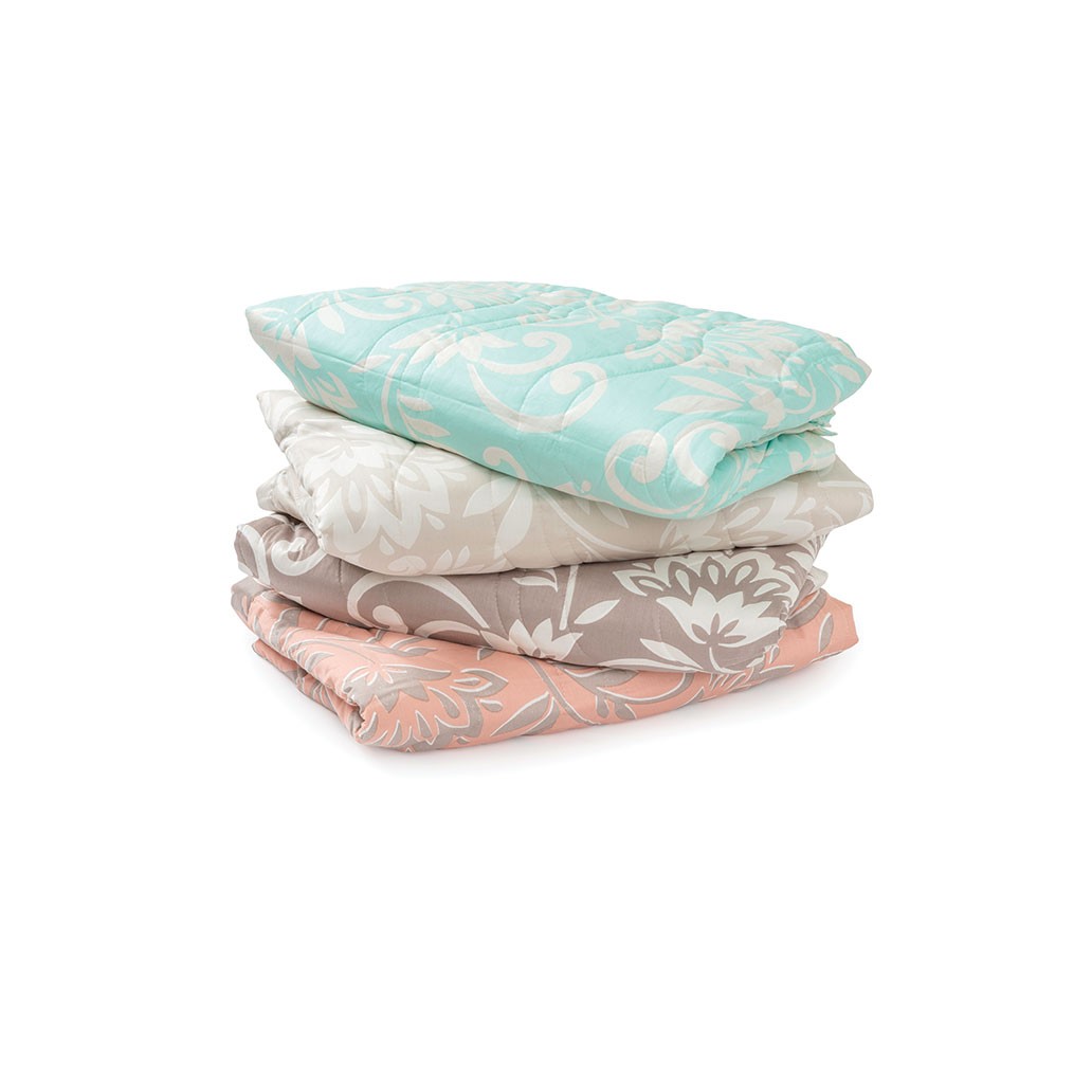 okrasno pregrinjalo floris skupinska slika