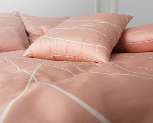 posteljnina anikka val puder roza profilna