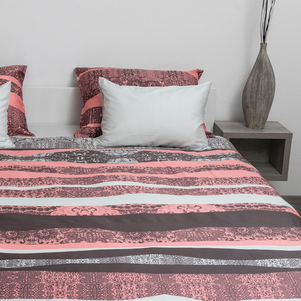 satenasta posteljnina allegra roza 45