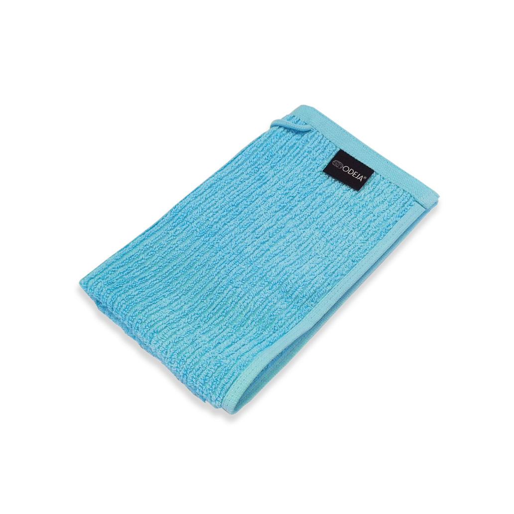 mala brisača turkizna 17