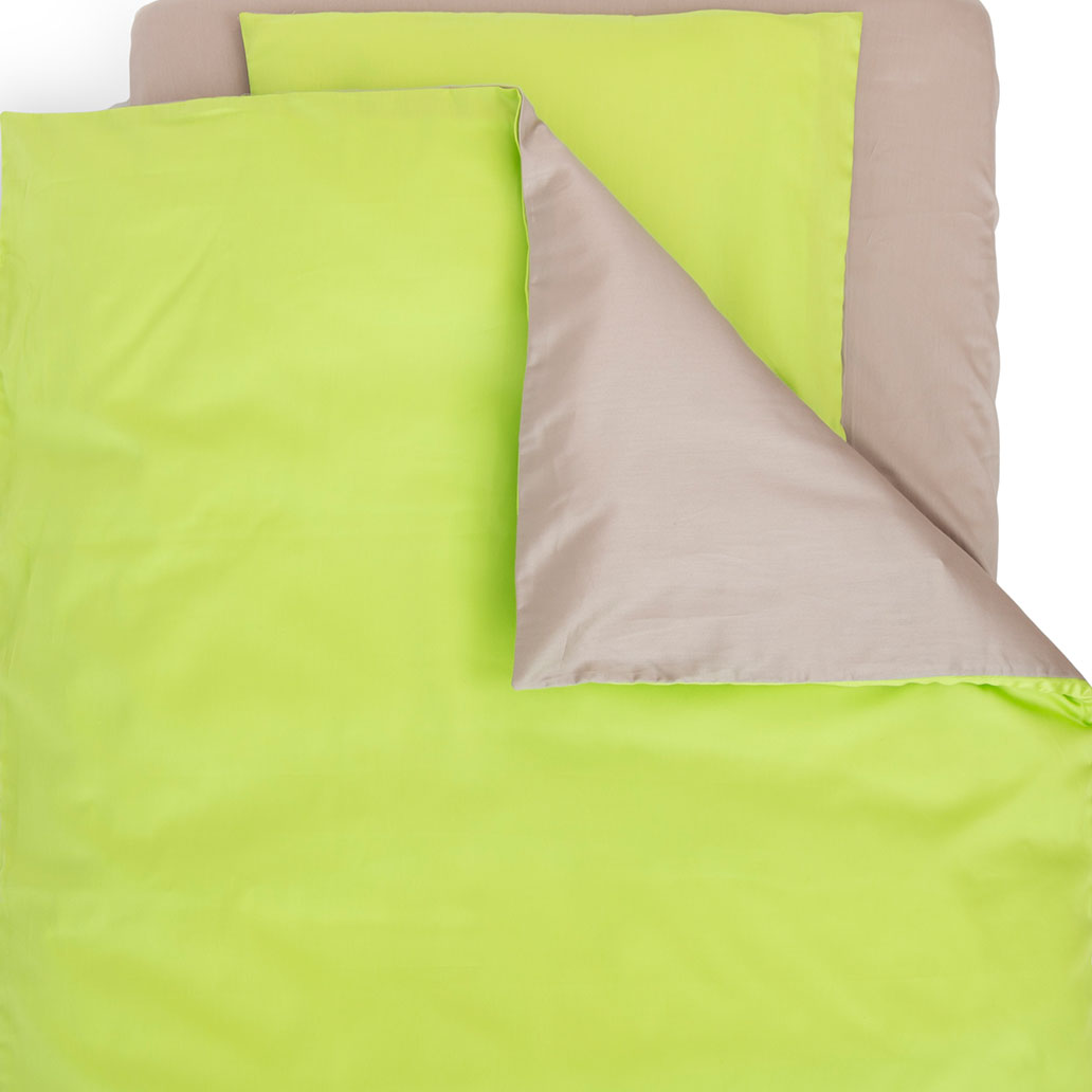 satenasta otroška posteljnina amor zelena 2