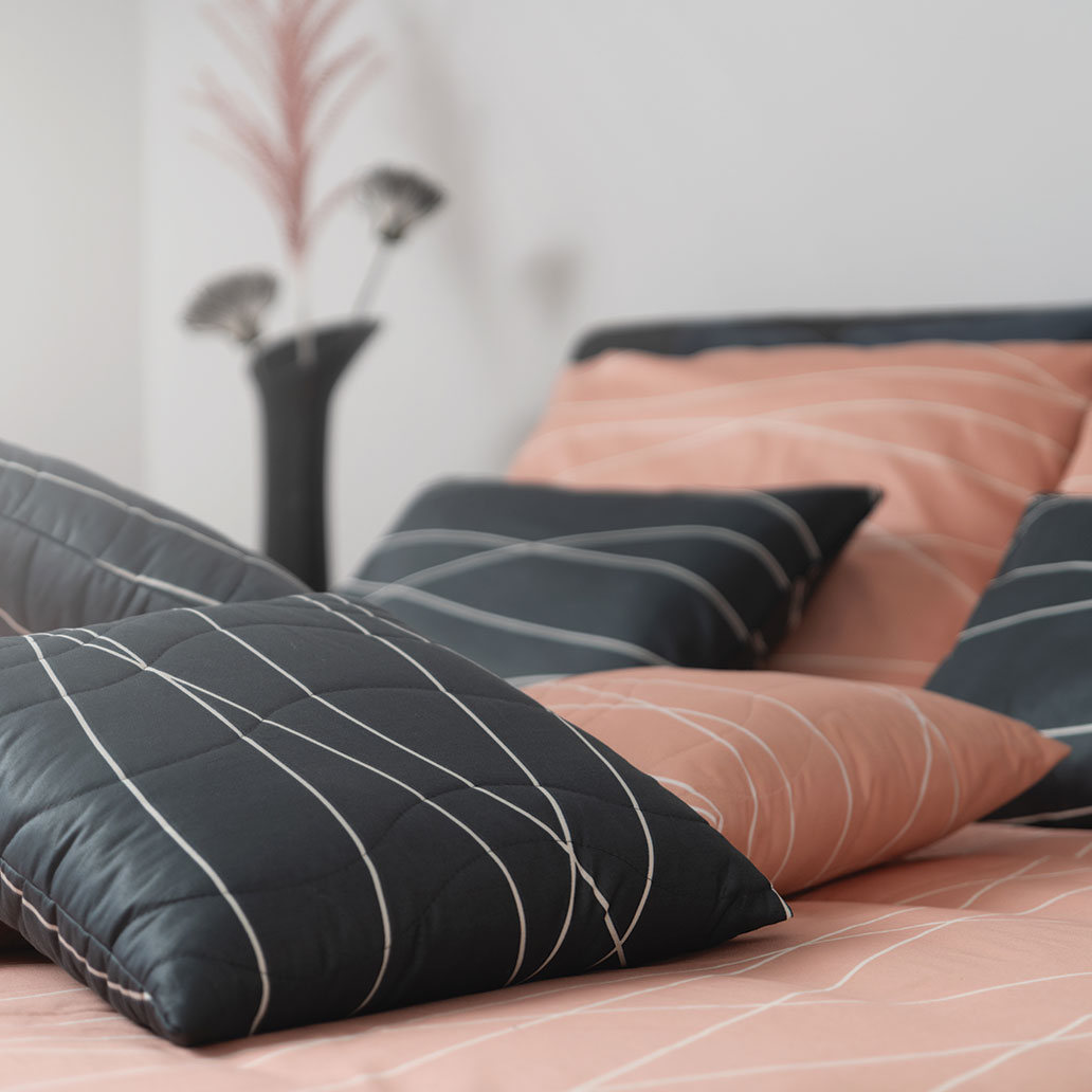 okrasni vzglavnik val antracit