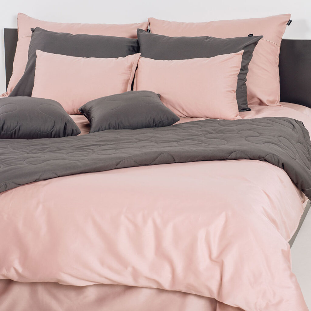 enobarvna posteljnina basic sdimno roza 5