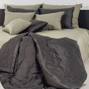 enobarvna posteljnina basic sivo zelena 5