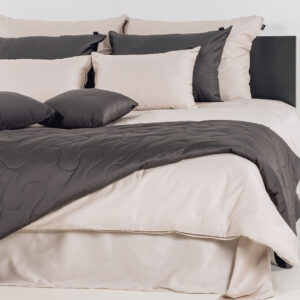 enobarvna posteljnina basic srebrno siva 6