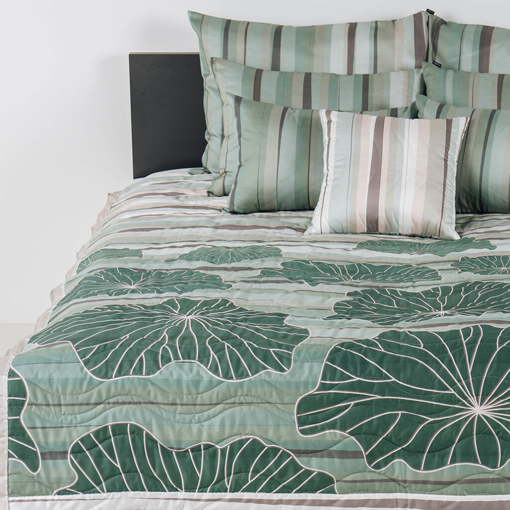 posteljnina saten mist bež 5